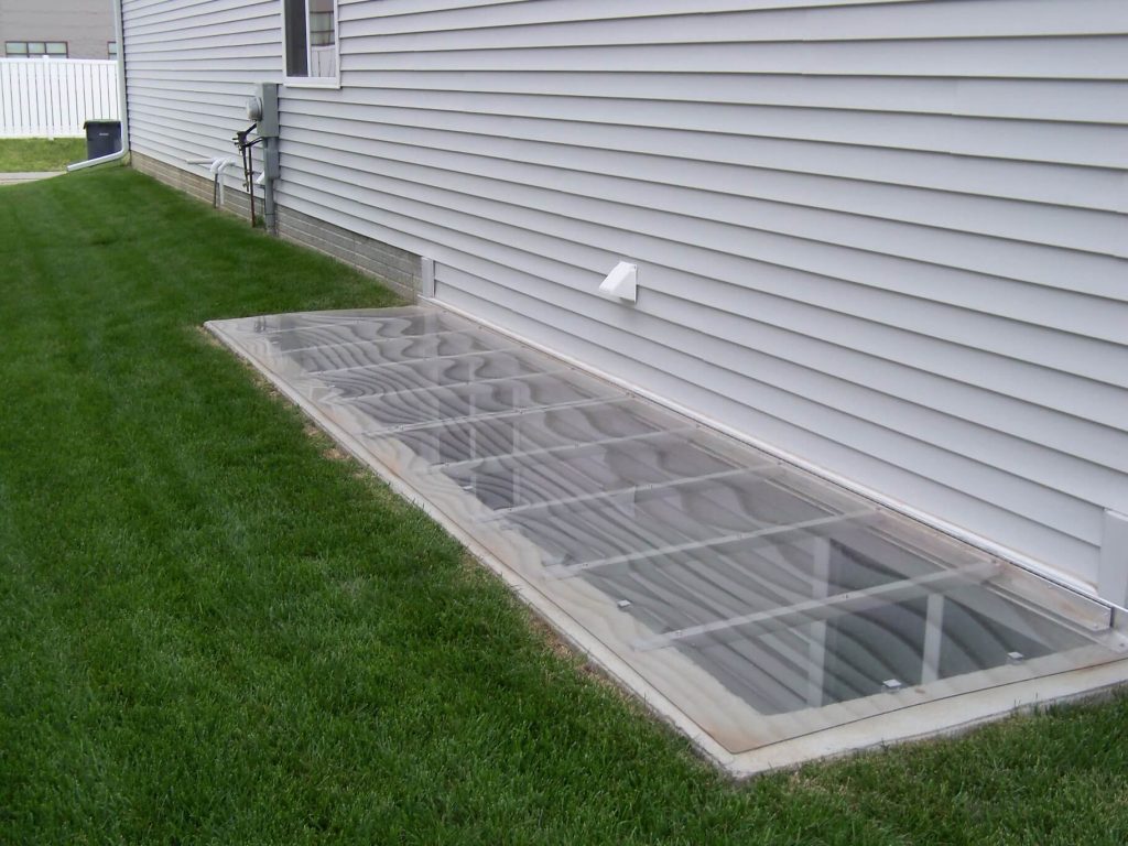 110 x 30 Sloped Cover with Double-Split System on Extra Large Wells