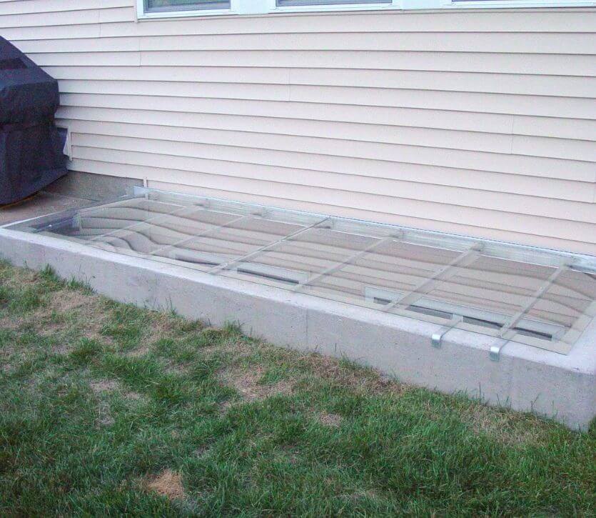 85 x 39 Sloped Cover with Double-Split System on Extra Large Wells